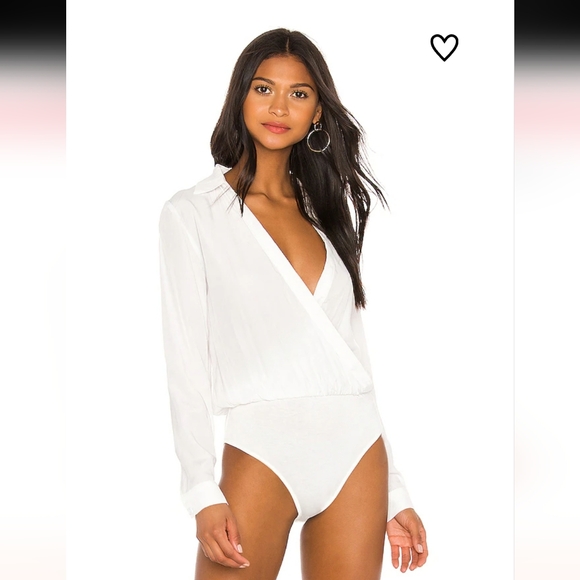 superdown Tops - Superdown White Presely Surplice Bodysuit